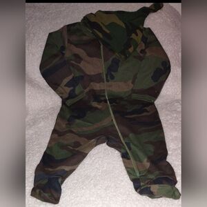 Wonder Nation Baby Sleepwear Camouflage One Piece Size 3-6M 100% Cotton